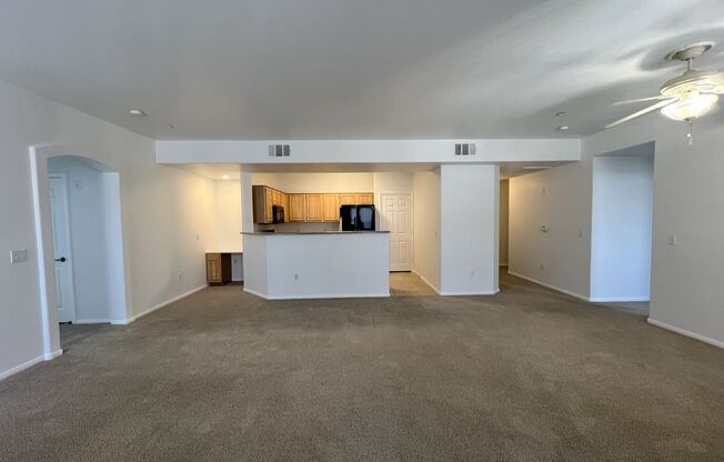 3 beds, 2 baths, $1,675, Unit # 1081