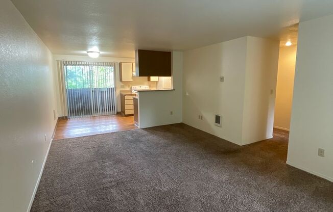 2 beds, 1 bath, 803 sqft, $1,625, Unit CMV 12223 - 202