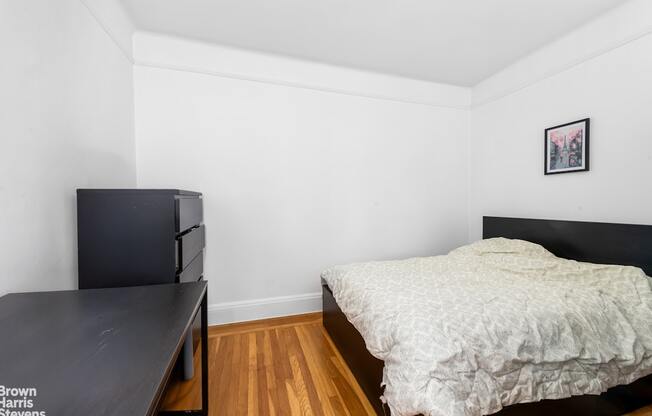 Studio, 1 bath, $2,300, Unit 6C