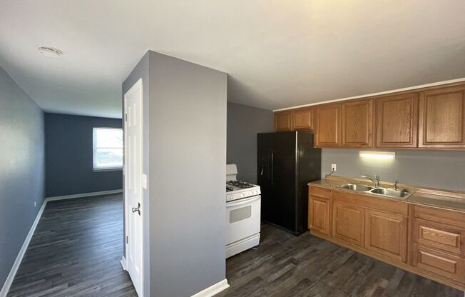 2 beds, 2 baths, $1,275