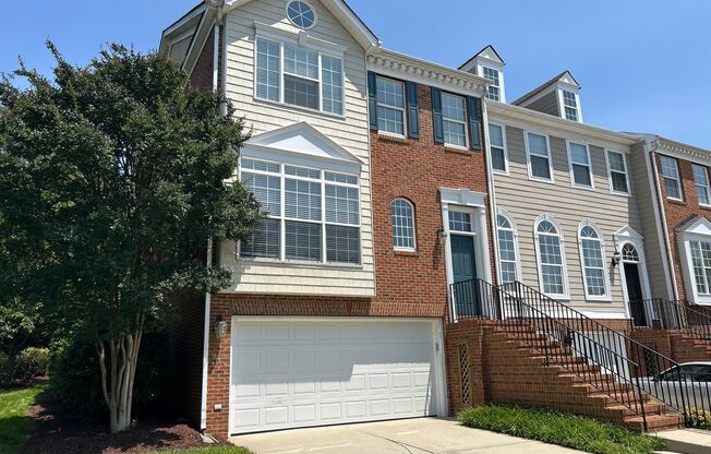 3 Bedroom | 3.5 Bathroom End Unit Morrisville Townhome