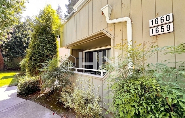 1659 BRADDOCK CT