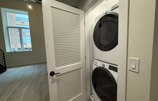 1 bed, 1 bath, 768 sqft, $2,795, Unit 104
