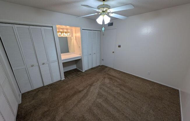 2 beds, 1 bath, $1,550, Unit Unit 303A
