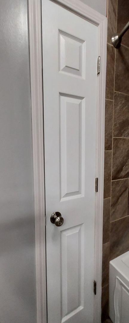 2 beds, 2 baths, 1,142 sqft, $1,360, Unit 31-202