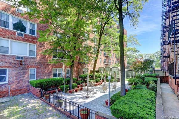 5444 LITTLE NCK PKWY