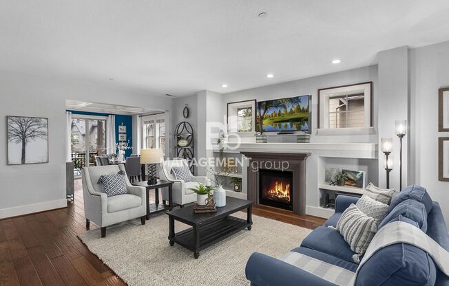 High-end Renaissances Townhome In Peterkort Woods Gourmet Kitchen Community Pool & Clubhouse