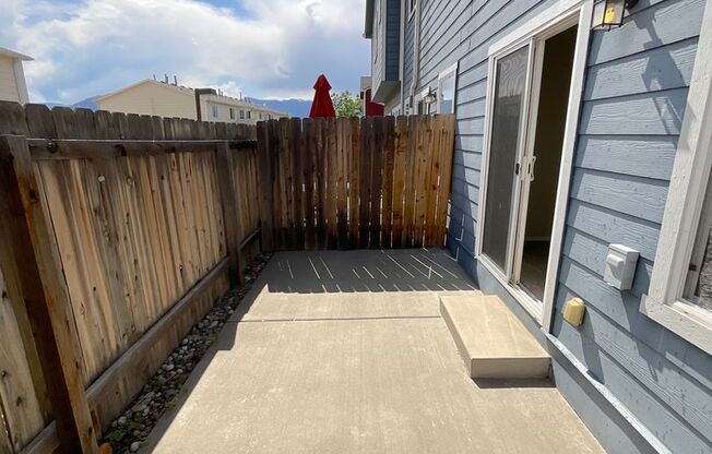 3 Bedroom Townhome Available Near Hancock Expy & S Powers Blvd! (OWNER BROKER)