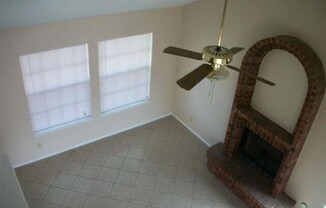 10913 JOE DIVERSION MAGGIO CIR