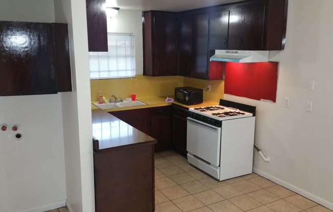 14002 SANTA TERESA RD