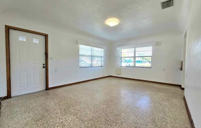 127 E BEACON RD