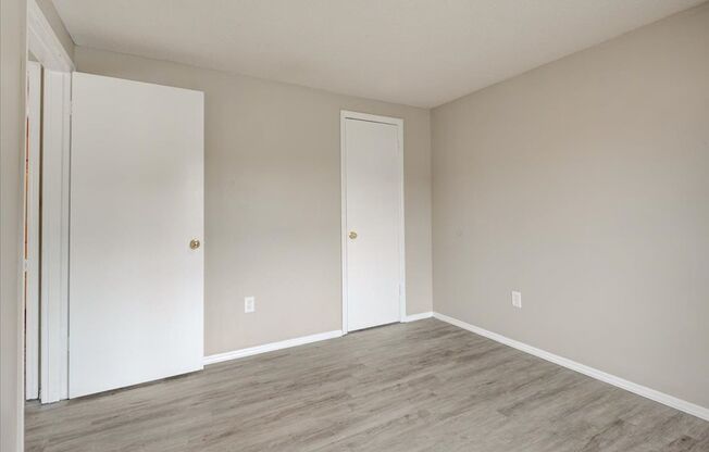 2 beds, 1 bath, 900 sqft, $1,195, Unit 1875 Johnson Road