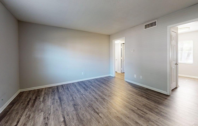 Two-Bedroom-French-Quarter-Living-Room