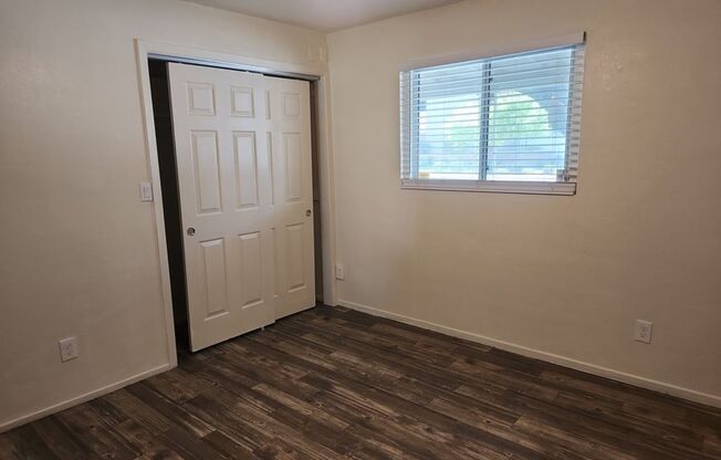 3 beds, 1 bath, $1,900