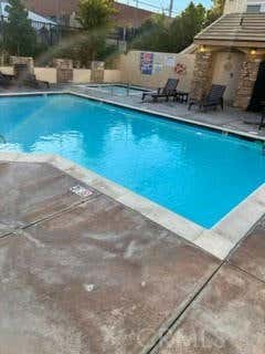 3 beds, 3 baths, 1,300 sqft, $3,700, Unit 70