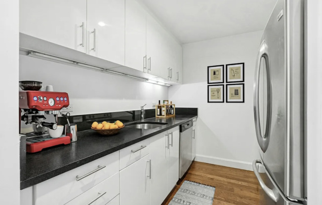 1 bed, 1 bath, 822 sqft, $5,050, Unit 3C
