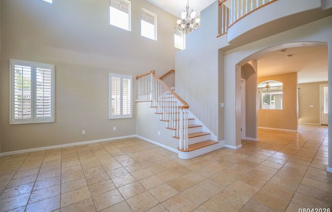 5 Bed 4 Bath in Ocean Pointe