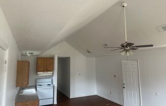 3 beds, 2 baths, $1,395