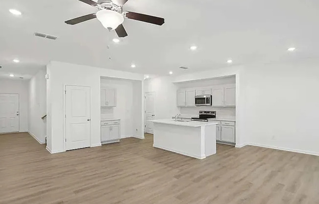 5365 FRONTIER CT