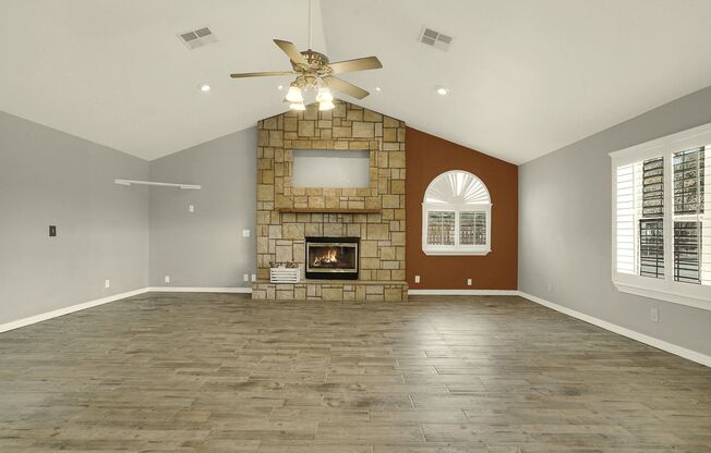 Upper Valley 3 Bedroom 2 Bath