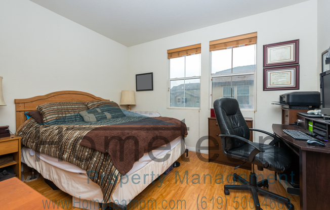 2 BR/2.5 BA 964 SQFT Eastlake/ Chula Vista Condo