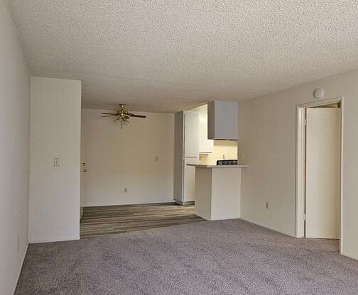 1 bed, 1 bath, 625 sqft, $1,950, Unit 206