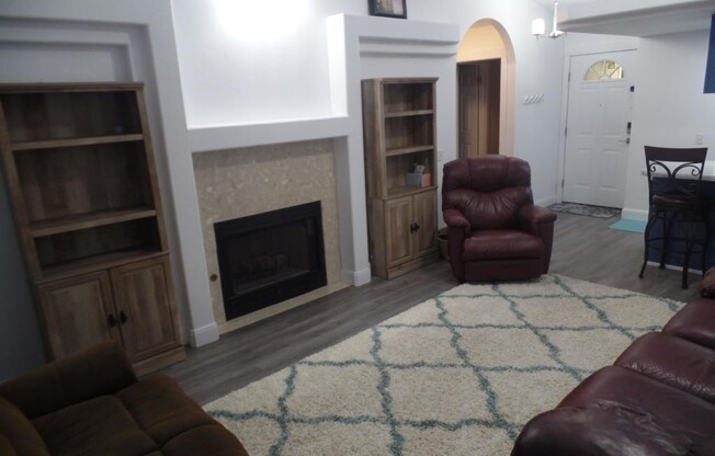 3 bed - 2 bath Single Story Pet Friendly - Heart of Cedar City!