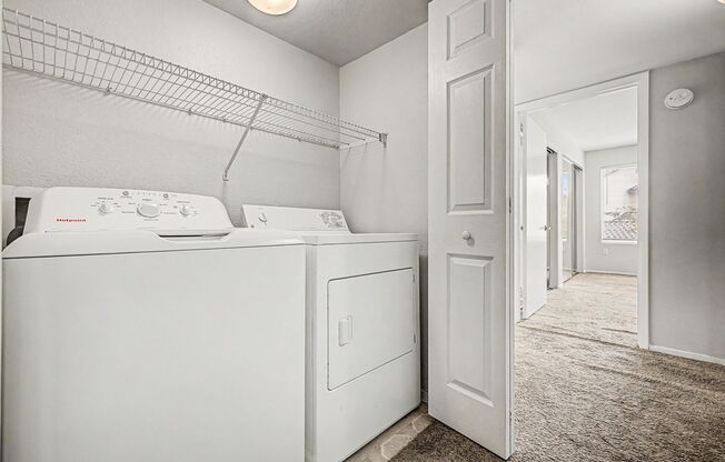 2 beds, 2 baths, $1,145, Unit # 2135