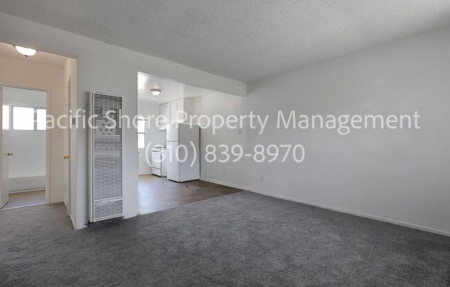 8700 Normandie Apartments