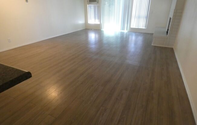 3 beds, 2 baths, 1,575 sqft, $3,397, Unit H55B