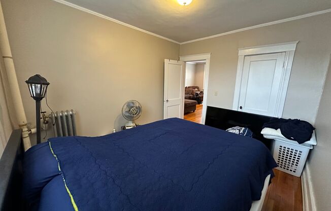 Spacious 1 bed - On Site Laundry - Close to Whole Foods, CVS