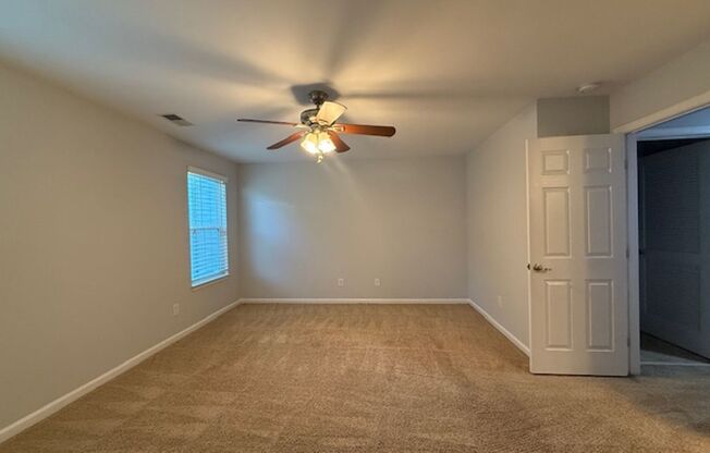 2 beds, 2.5 baths, 1,150 sqft, $1,795, Unit 446