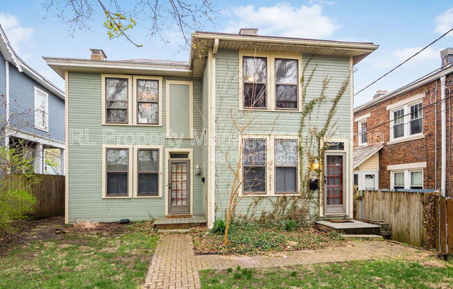 101 E 1 AVE