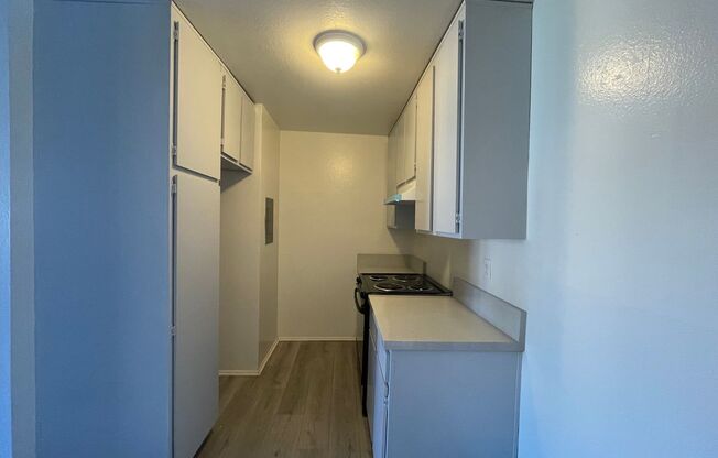 Studio, 1 bath, 450 sqft, $1,650, Unit PEP223