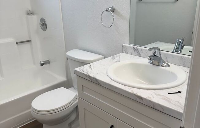 2 beds, 2 baths, 918 sqft, $2,500, Unit 130