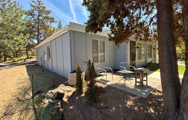 Garden-Style Condo in the Heart of Bend!!!