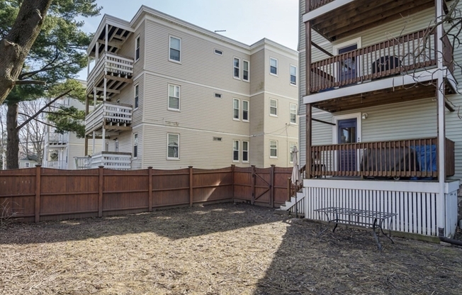 9 HASTINGS