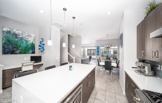 3121 N 71 ST