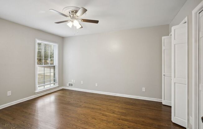 4 beds, 2.5 baths, $2,575, Unit Unit A