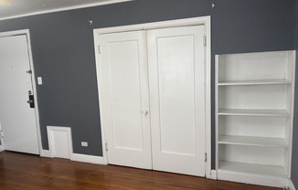 1563 N WASHINGTON ST