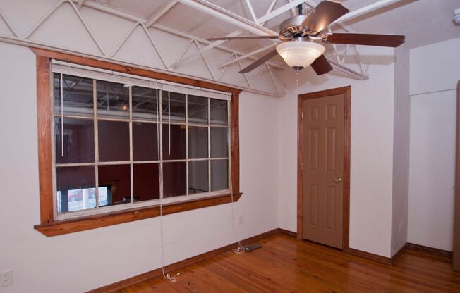 3 beds, 2 baths, 1,300 sqft, $1,575, Unit AW 108