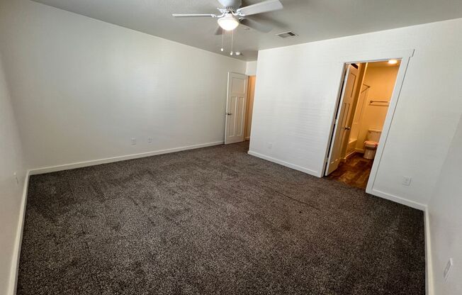 3 beds, 2.5 baths, $1,775, Unit # 22 B