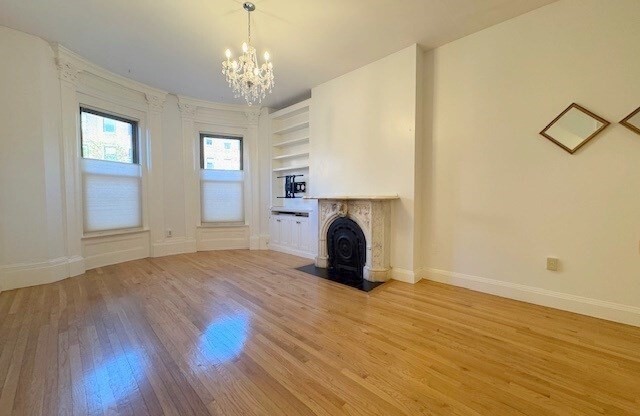 683 MASSACHUSETTS AVE