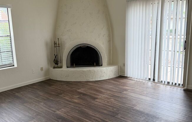 Spacious 3-Bedroom Home in Scottsdale