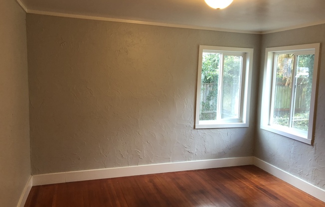 3 beds, 1 bath, $1,795