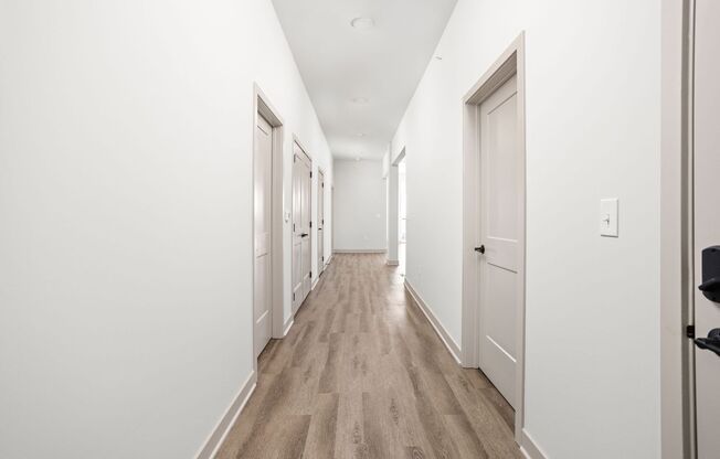2 beds, 2 baths, 1,649 sqft, $2,985, Unit 833 W Main St #206