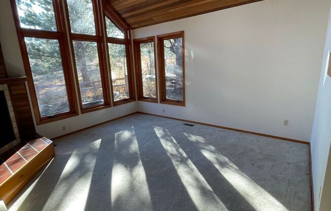 Front Range views, Spectacular location, Boulder home avail. Now!