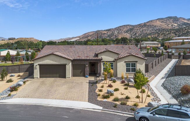 4 bed 2.5 bath South Reno home