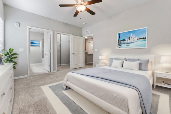 Broxton Bay Apartments