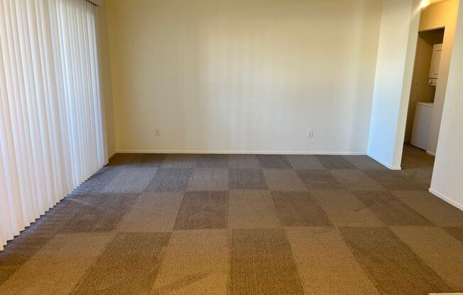 4747 Nara Vista Way #101